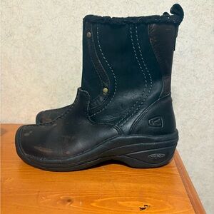 Keen Women's Chester Dark Brown Leather Ankle Boots Women’s Size 6.5